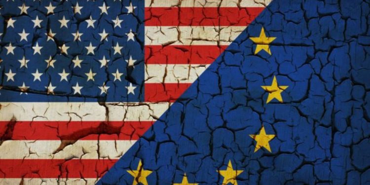 BBC: Nëntë ditë që tronditën marrëdhëniet e Evropës me SHBA-në, shkak i “krisjes” lufta në Ukrainë