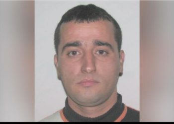 Shpallet në kërkim 41-vjeçari shqiptar për vjedhjen e 7 automjeteve luksoze në Greqi