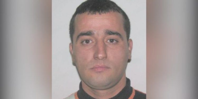 Shpallet në kërkim 41-vjeçari shqiptar për vjedhjen e 7 automjeteve luksoze në Greqi