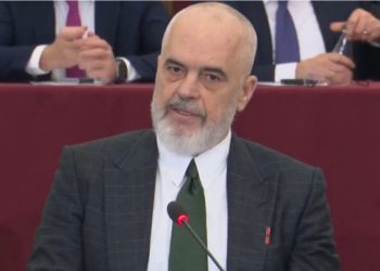 Rama mbledh drejtuesit politik të PS për zgjedhjet e 11 maji