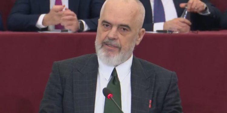 Rama mbledh drejtuesit politik të PS për zgjedhjet e 11 maji