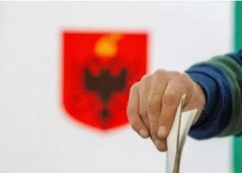 Afati për regjistrimin mbyllet të martën, 26 parti kërkojnë të garojnë