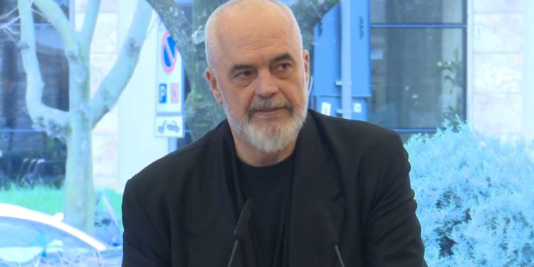 LIVE- Kthimi i ish-Bllokut në zonë këmbësore, Rama: Përfitues edhe bizneset