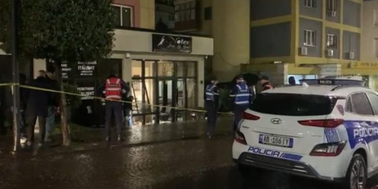 Lezhë/ Shpërthim me tritol në zyrën e noterit Fran Gjoni, vëllai i ish-gjyqtarit Gjin Gjoni