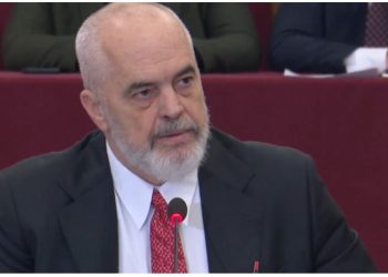 “I ke të gjithë ministrat në burg”, Rama ironizon Bashën: Numëroni mirë, ju ka bërë Luli të gjithëve analfabetë aritmetikë