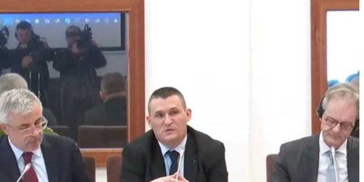 “Nuk do pranoj më arrestime pa gjyq”/ Altin Dumani i përgjigjet Ramës: Përpjekja për ta quajtur SPAK institucion represiv është e dështuar