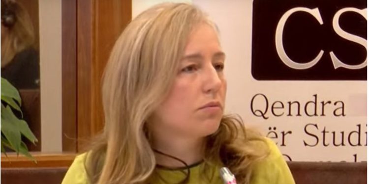 SPAK e GJKKO në “shënjestër” të politikës, kryetarja e KLP: Tërhiquni, drejtësia është duke folur!