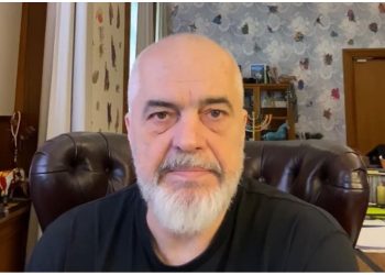 “Na fol për lidhjet me Sorosin”, Rama anashkalon përgjigjen ndaj komentuesit: Jua ka marrë trurin peng këneta