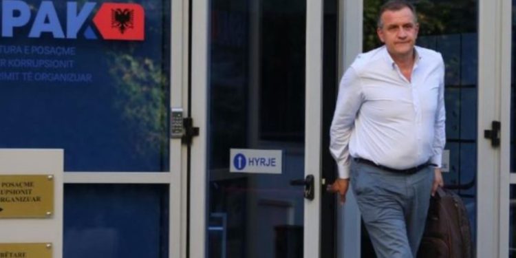 “S’e dimë qëndrimin e Prokurorit lidhur me ndryshimin e akuzës”, shtyhet seanca në GJKKO për ish-ministrin Beqaj, seanca e radhës më 13 mars