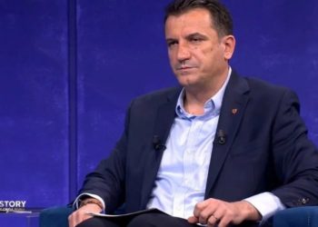 Erion Veliaj flet nga burgu për Grida Dumën: Ols Dado i ofroi kokën time Sali Berishës!