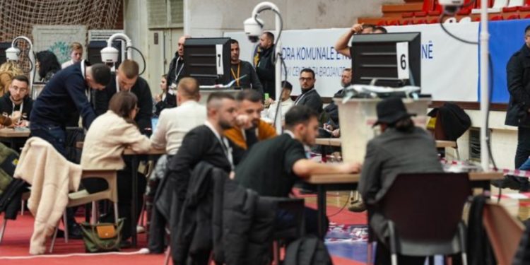 Vijon numërimi i votave të diasporës për zgjedhjet e Kosovës, Vetëvendosja kryeson me mbi 80%, ndiqet nga PDK dhe LDK