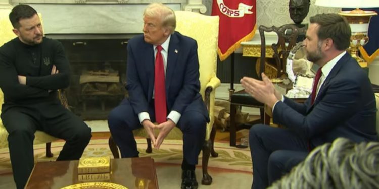 VIDEO/ “A i keni thënë faleminderit presidentit?!” Ja momenti kur Zelensky përballet me pyetjen e sikletshme nga JD Vance