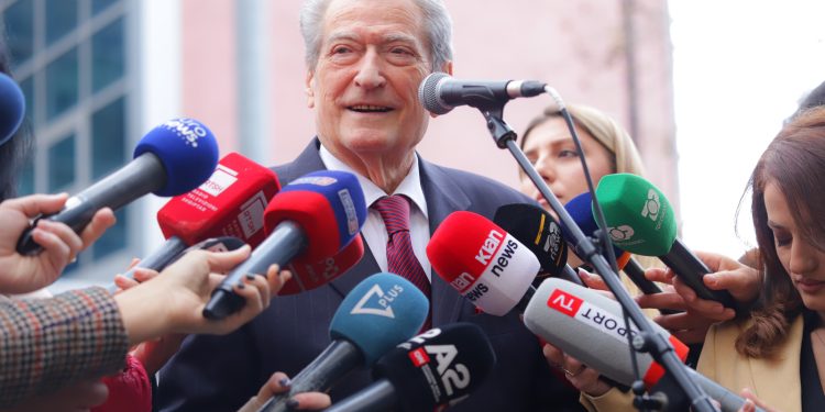 Berisha lexon mesazhin që i la Dumanit: Amnistimi i krimit elektoral është atentati më i rëndë ndaj zgjedhjeve të lira