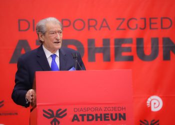 Berisha nga Milano: Italia i ka hapur dyert gjithmonë shqiptarëve, të përzënë nga narkodiktatura e Ramës