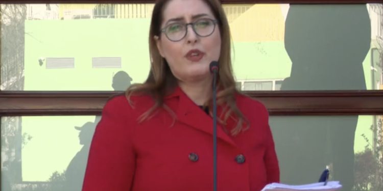 Qeveria kërkon mbylljen e aksesit në TikTok, Manastirliu: Kemi nisur komunikim me përfaqësuesit e aplikacionit