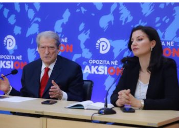 Berisha: Chris LaCivita është në aktivitet të plotë, kemi komunikim të përditshëm me të