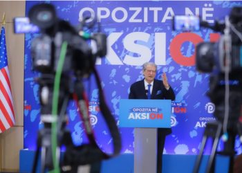 “Unë nuk jam Edi Rama që flet me vete”/ Berisha: Kontrata me Chris LaCivita do bëhet publike, siç e kërkon ligji!