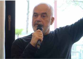 Rama paralajmëron socialistët: Kush devijon, shkon atje ku ka vendin