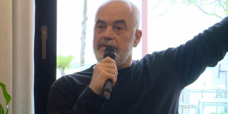 Rama paralajmëron socialistët: Kush devijon, shkon atje ku ka vendin