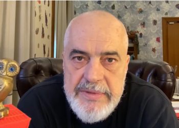 “Kujdes me VPN falas, janë shumë e rrezikshme!” Rama: Procedura për mbylljen e TikTok në celularë ka përfunduar