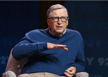 Bill Gates zbulon tre punët e vetme që ai beson se do t’i mbijetojnë revolucionit të inteligjencës artificiale