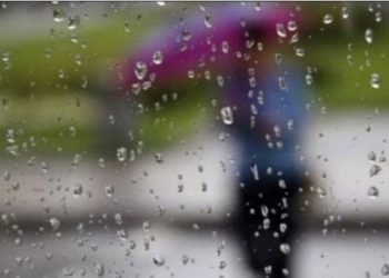 Çadrën me vete! Reshje shiu dhe vranësira në vend, parashikimi i motit për sot