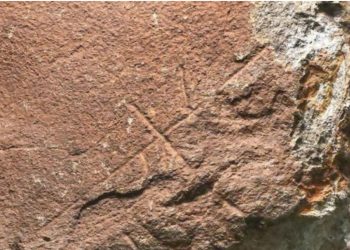 FOTO/ Zbulohet ajo që mendohet të jetë gdhendje më e lashta që njeriu e ka bërë në gurë