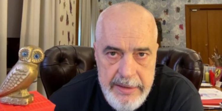 “A u mërzite për shokun tënd Dodik”, Rama i përgjigjet komentuesit: E gjithë kjo historia e miqve çetnikë është një budallallëk me brirë, jeni shumë qesharakë!