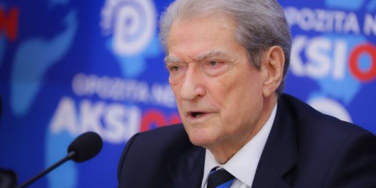 Mbyllja e TikTok/ Berisha: Nuk duhet t’i nënshtrohemi censurës, unë kam shkarkuar VPN