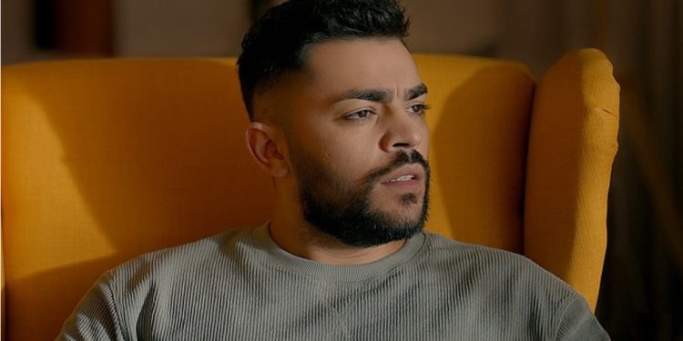 Iku 3 vite pas lindjes nga vendi, këngëtari shqiptar: Unë ndihem grek, s’kam kujtime me shqipërinë