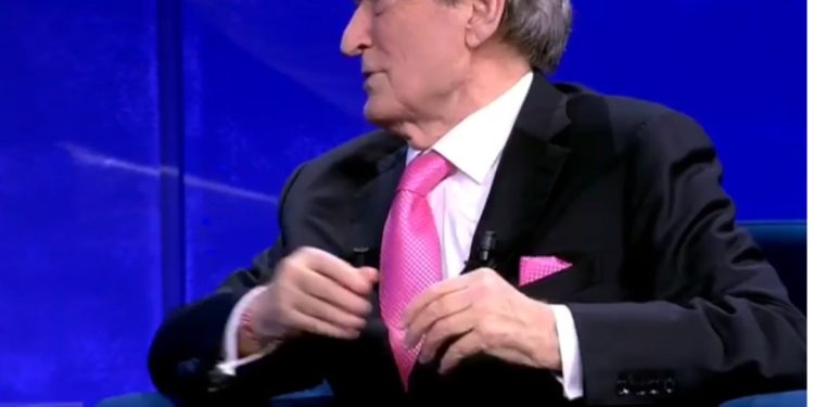 “E dija që partia do çahej”, Berisha: I thashë Bashës të mos përzihej me ‘non gratën’ time