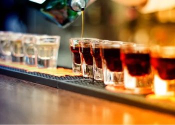 Monstruoze në Belgjikë, 41 gra u abuzuan gjatë 3 viteve në një klub, arrestohen 3 menaxherët