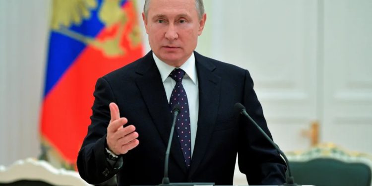 Putin paraqet kushtin për paqe: Qeveri e përkohshme në Ukrainë dhe zgjedhje të reja