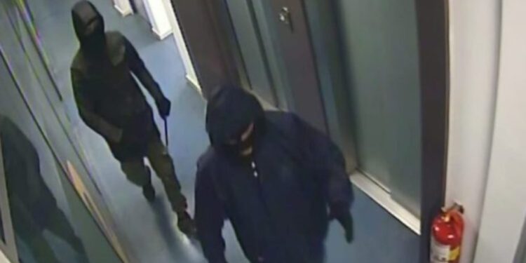 Sulmi në zyrat e “One”/ Zbardhen detaje nga hetimet, merren në shqyrtim tabulatet telefonike të punonjësve të kompanisë