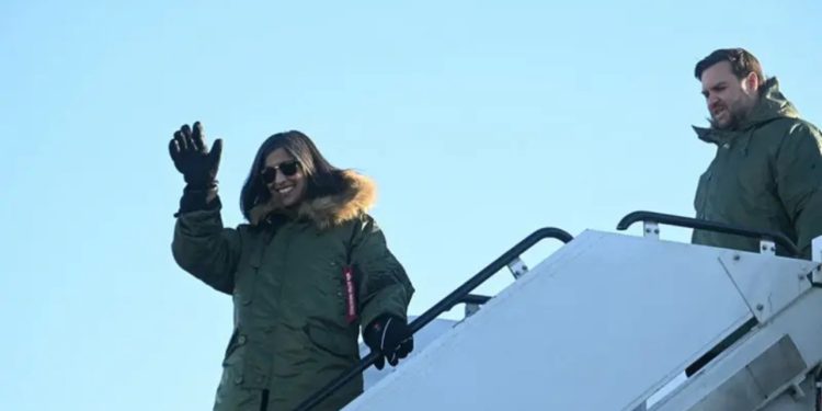 Zv.presidenti JD Vance dhe bashkëshortja e tij vizitojnë Groenlandën mes tensioneve