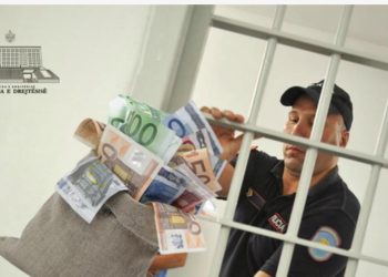 Hapen tenderët 40 milionë euro, 2.400 euro për të veshur 1 polic dhe 3.900 euro për 1 gardian?!