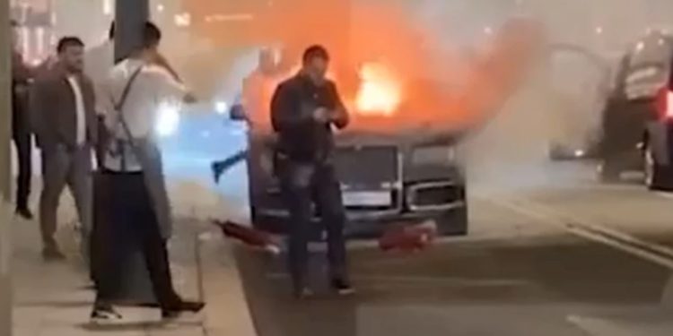 Shpërthen limuzina e Putinit para ndërtesës së FSB-së në Moskë