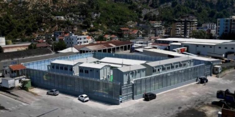 Transformimi i qendrave të emigrantëve në Shëngjin e Gjadër, KE miraton idenë e Melonit: Në përputhje me rregullat evropiane