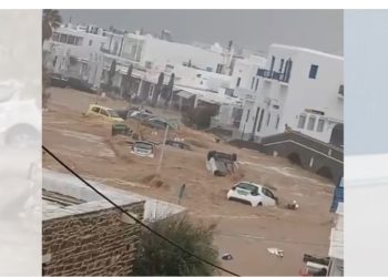 VIDEO/ Moti i keq në Greqi, përmbyten makina dhe banesa