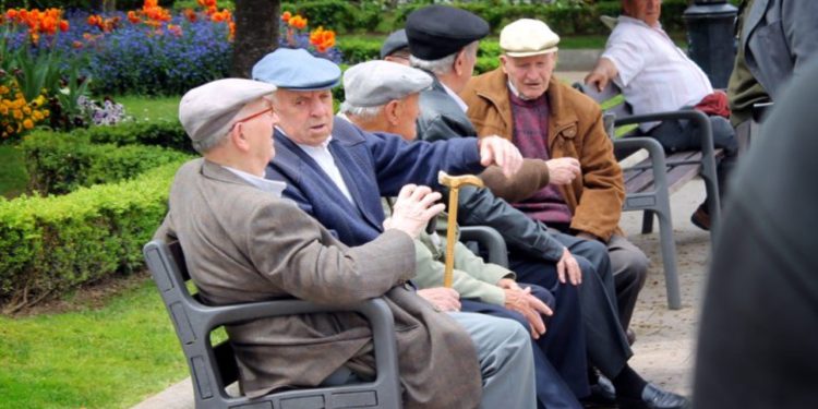 Rama njofton shpërndarjen e bonusit të pranverës: Nga e hëna për 730,430 pensionistë