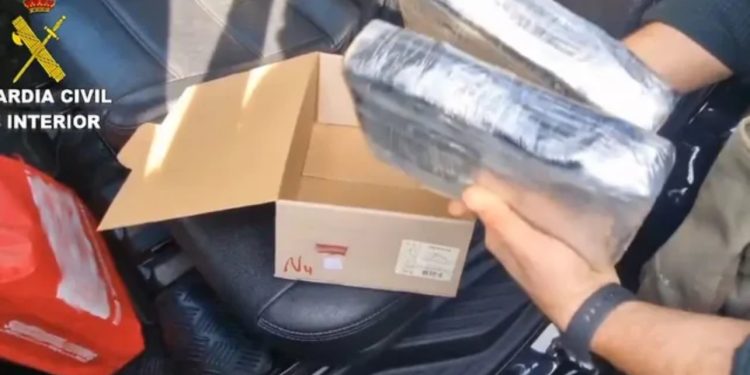 Spanjë, kapen duke transportuar kokainë me taksi, arrestohen dy shqiptarë