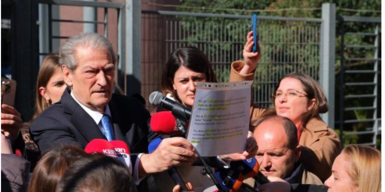 Krimet elektorale/ Berisha publikon përgjimet: Thirrjet në SPAK i vendos Tao, banda i jep ultimatum