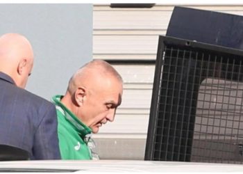 Zgjedhjet e 11 Majit/ Meta thirrje qytetarëve nga burgu: Regjistrohuni për të votuar dhe bëhuni pjesë e ndryshimit