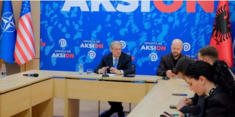 Berisha: Nuk ka ngecje të negociatave me aleatët, marrëveshja do dorëzohet në mesnatë