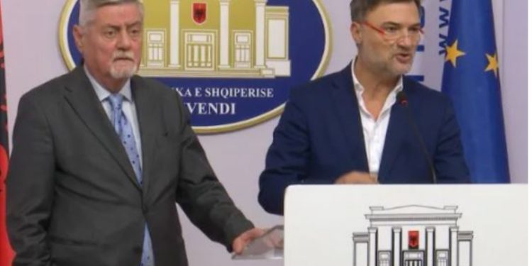 “Djathtas për Zhvillim”, regjistrohet koalicioni i parë në KQZ! Shehi dhe Alibeaj bashkë në zgjedhjet e 11 majit