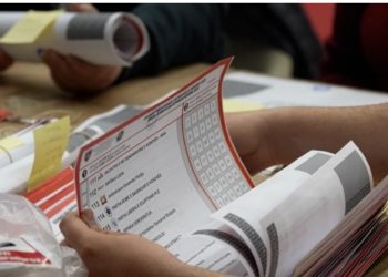 KQZ përfundon numërimin e votave me postë, Lëvizja Vetëvendosje mbetet e para