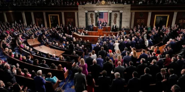 Trump fajëson Biden gjatë fjalimit para Kongresit amerikan: Administrata e kaluar na trashëgoi një katastrofë ekonomike…