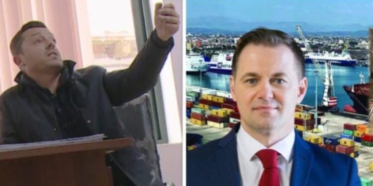 Shefi i doganës së Vlorës “punonte” nga jashtë shtetit, Drejtoria e Përgjithshme e Doganave nis hetimin disiplinor