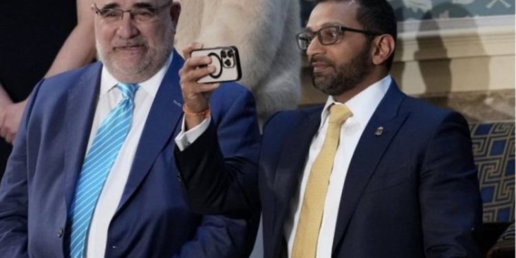 VIDEOLAJM/ Fjalimi i Trump në Kongresin Amerikan, i pranishëm dhe drejtuesi i fushatës elektorale të PD-së, Chris LaCivita