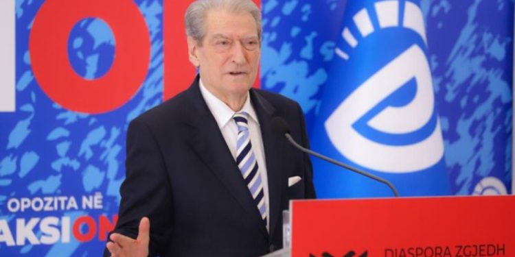 “Shqipëria e projekteve të mëdha”/ Berisha: Nëse PD vjen në pushtet, vendi do të shndërrohet në epiqendër të teknologjive më të larta